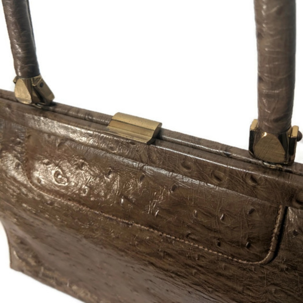 Vintage tan "ostrich" handbag - Picture 3 of 6